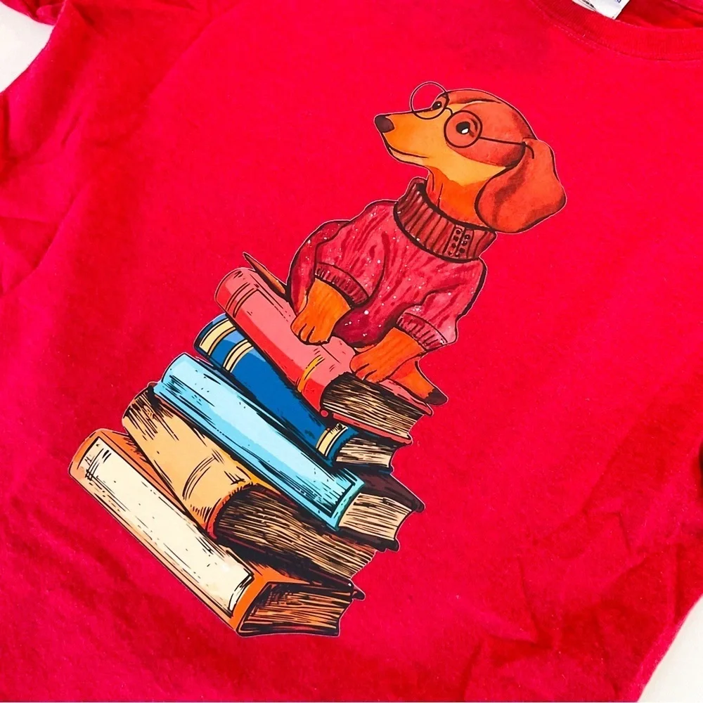 HANDMADE Doxie on a stack of books Red Cotton Tee Shirt - Picture 2 of 8